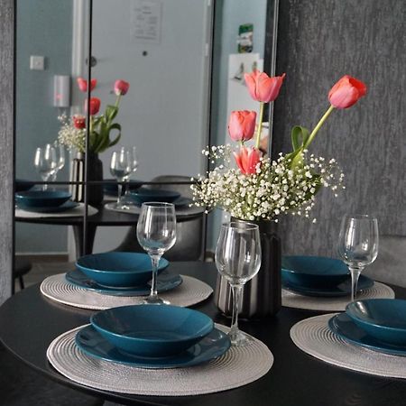 Korzo Suites Paceville San Giuliano Esterno foto